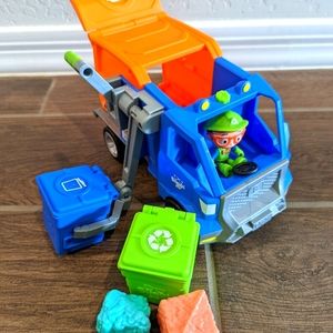 Blippi Garbage Truck